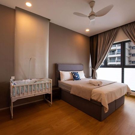 Comfy 3Br Apt In Danga Bay Free Parking Sea View Johor Bahru Exterior photo